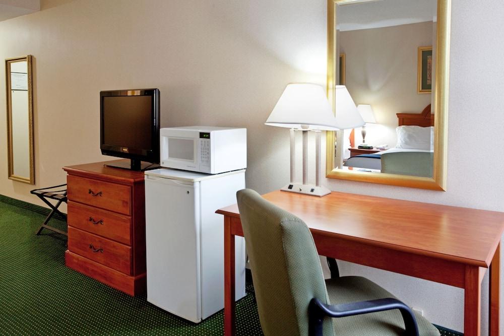 Holiday Inn Express Anderson I-85 - Exit 27- Highway 81 By Ihg Exteriér fotografie